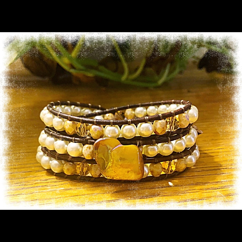 Swarovski Pearl Gold Crystal